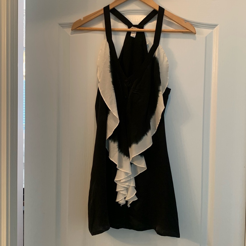 Trinity black and cream ruffle, tie dye sleeveless blouse, size medium.